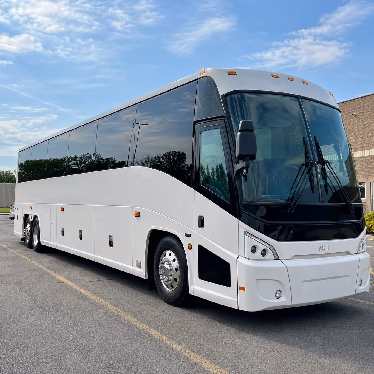 charter buses to kia forum and sofi stadium concerts