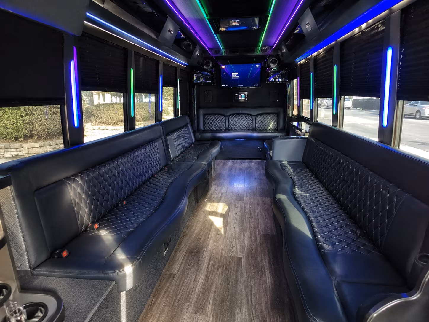 santa monica 15 passenger party bus interior